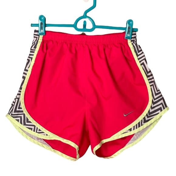 Nike Dri-Fit Running Shorts Neon Pink White Black Chevron Sides Size XS - Picture 1 of 9